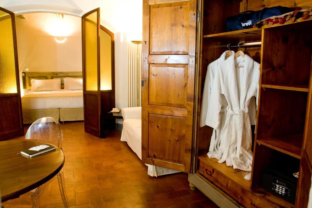 Callegherie 21 Boutique B&B Ίμολα Δωμάτιο φωτογραφία