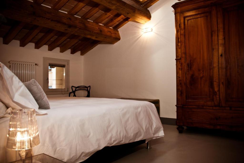 Callegherie 21 Boutique B&B Ίμολα Δωμάτιο φωτογραφία